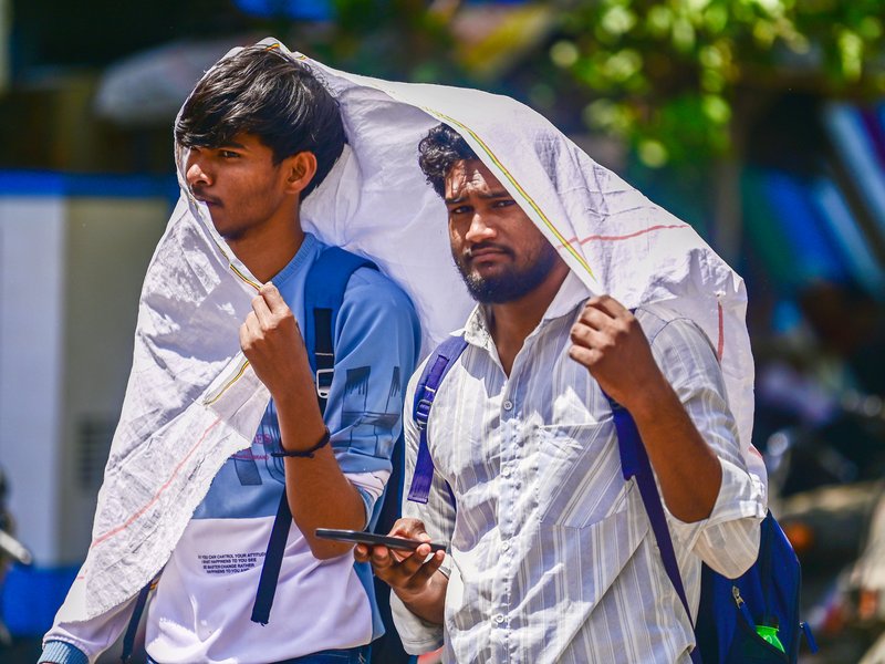 IMD warns of rising temperatures; doctors advise caution amid heatwave alerts