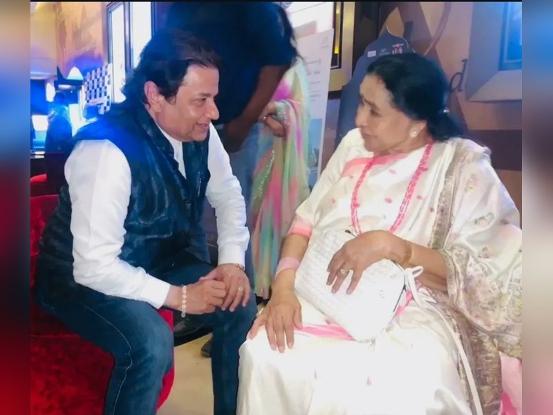 Anup Jalota says ‘every girl who dreams of becoming a singer aspires to sing like Asha Bhosle, Lata Mangeshkar’