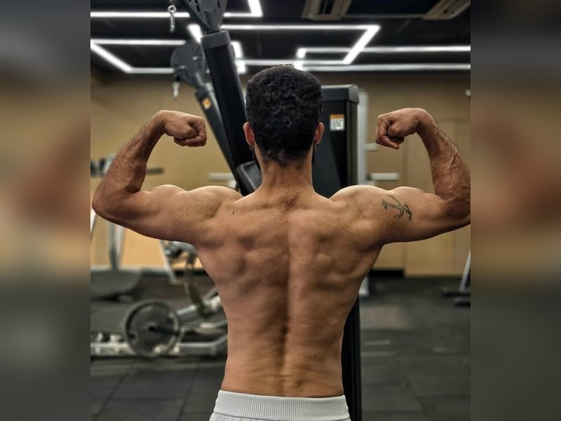 Jr. NTR flaunts his muscular back as he preps for his next ‘Dragon’ 