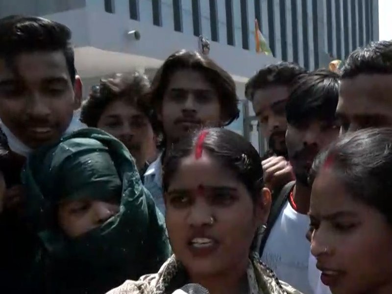 Noida: Massive protest by factory workers over low wages; demand salary hikes up to Rs 25,000