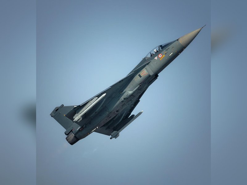 'मेक इन इंडिया' को बड़ा बढ़ावा: भारत में तेजस फाइटर जेट इंजन का रिपेयर सेंटर बनाने के लिए जीई एयरोस्पेस और भारतीय वायुसेना ने किया समझौता