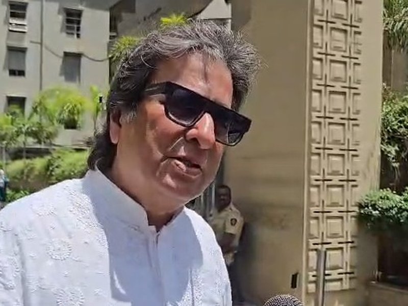 मौरीशस जाने से पहले उन्होंने मेरे लिए गुनगुनाया था आखिरी गाना - तलत अजीज