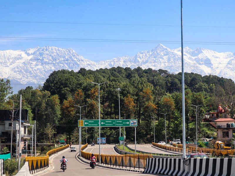 Govt notifies new rules on fees for overloaded vehicles on national highways