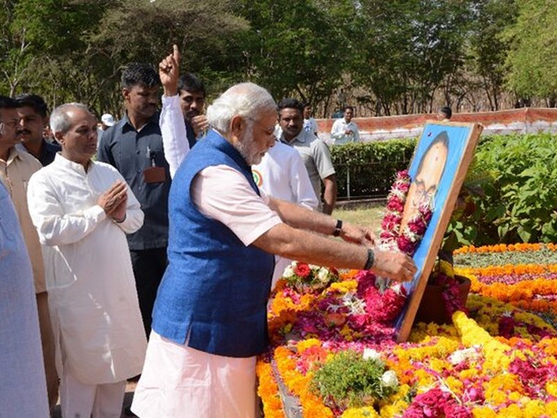 'मोदी आर्काइव' ने शेयर किया पोस्ट, कहा-अगर बाबासाहेब न होते तो नरेंद्र मोदी यहां न होते