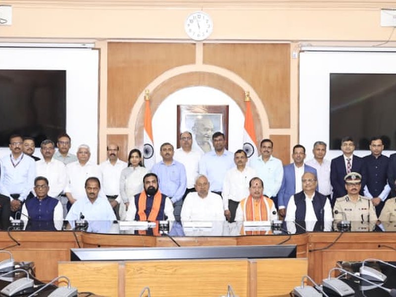 Nitish Kumar chairs final Bihar cabinet meet; expresses gratitude to officials, leaders for support