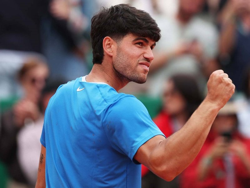 Alexander Zverev digs deep to overcome Miomir Kecmanovic in decider to advance to the second round at the Munich Open clay court event on the ATP Tour in Munich on Tuesday. Photo credit: ATP