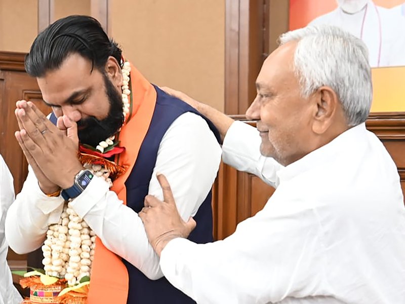 Patna: JD(U) national president Nitish Kumar with Bihar Deputy Chief Minister Samrat Choudhary during the National Democratic Alliance (NDA) legislators' meeting in Patna on Tuesday, April 14, 2026. (Photo: IANS)