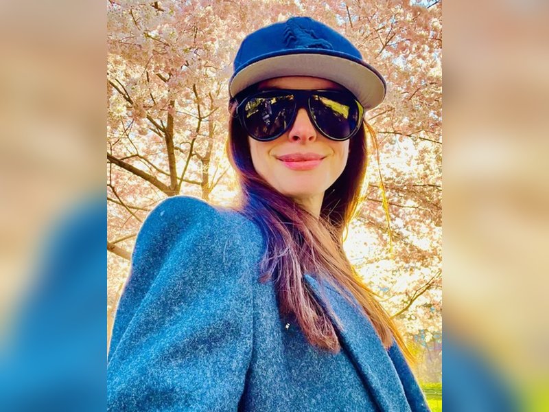 Anne Hathaway reveals whom she spoke with while preparing for her new movie