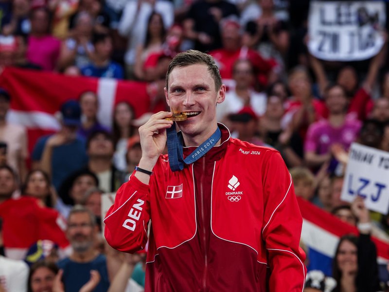 Two-time Olympic & world champion Victor Axelsen retires from professional badminton