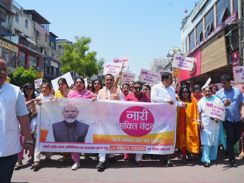 BJP MP Praveen Khandelwal takes part in 'Nari Shakti Vandan Yatra' 