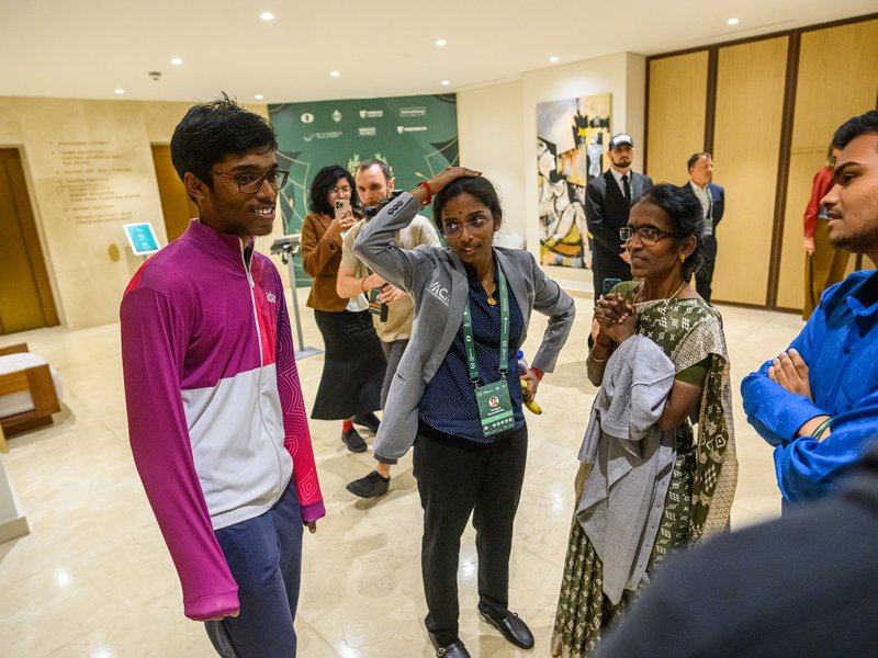 'Inspiring to see how you handled critical moments': Pragg congratulates sister Vaishali on FIDE Candidates win