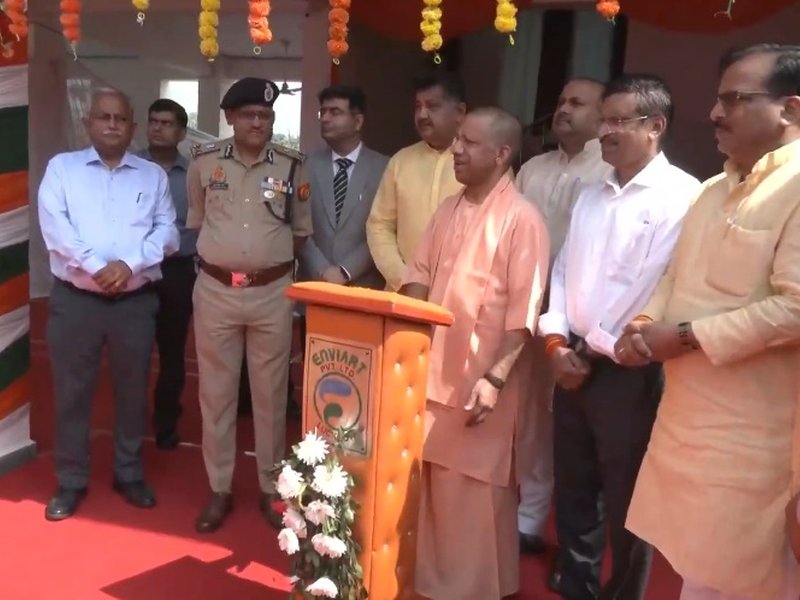 समय पर पुलिस भर्ती, ट्रेनिंग व सुविधाओं से बना सुरक्षा का बेहतर माहौल : सीएम योगी