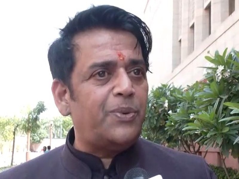 BJP MPs hail Women's Reservation Bill, urge Oppn for support