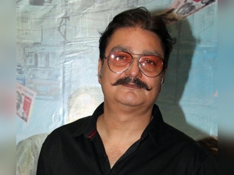 Vinay Pathak shares what makes him blindly trust Rajat Kapoor