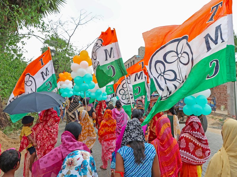 बंगाल चुनाव परिणाम: बिष्णुपुर (एससी) से टीएमसी के दिलीप मंडल जीते, भाजपा उम्मीदवार अभिजीत सरदार हारे