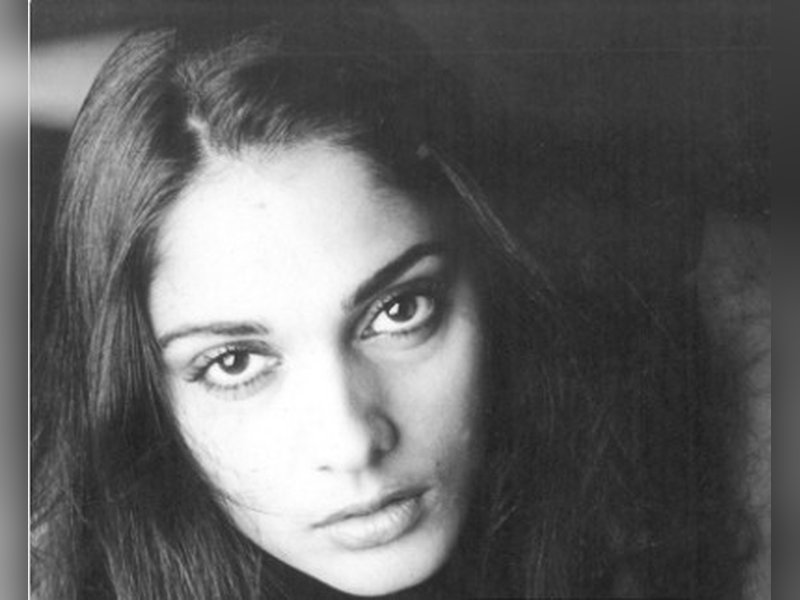 1993 में आई इस फिल्म में ‘खलनायिका’ बनी थी 'आशिकी' गर्ल, सुर्खियों में था यह सीन 