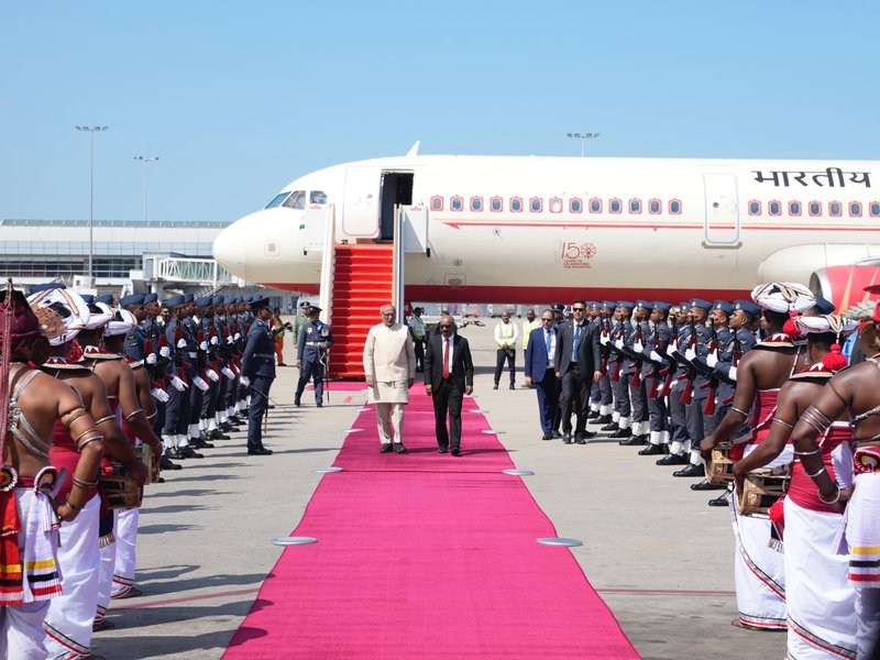 VP Radhakrishan arrives in Colombo to a rousing welcome 