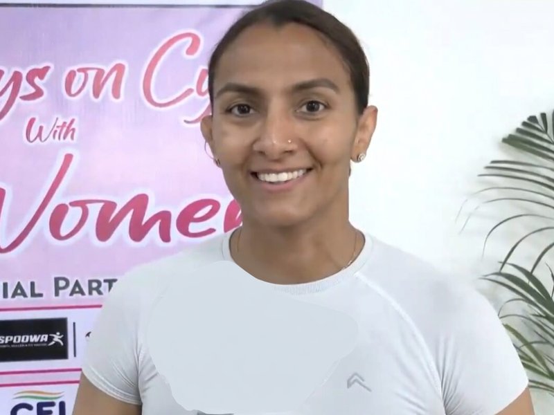 'फिट इंडिया संडे ऑन साइकिल': पहलवान गीता फोगाट और मुक्केबाज स्वीटी बूरा ने महिलाओं की भागीदारी को सराहा 
