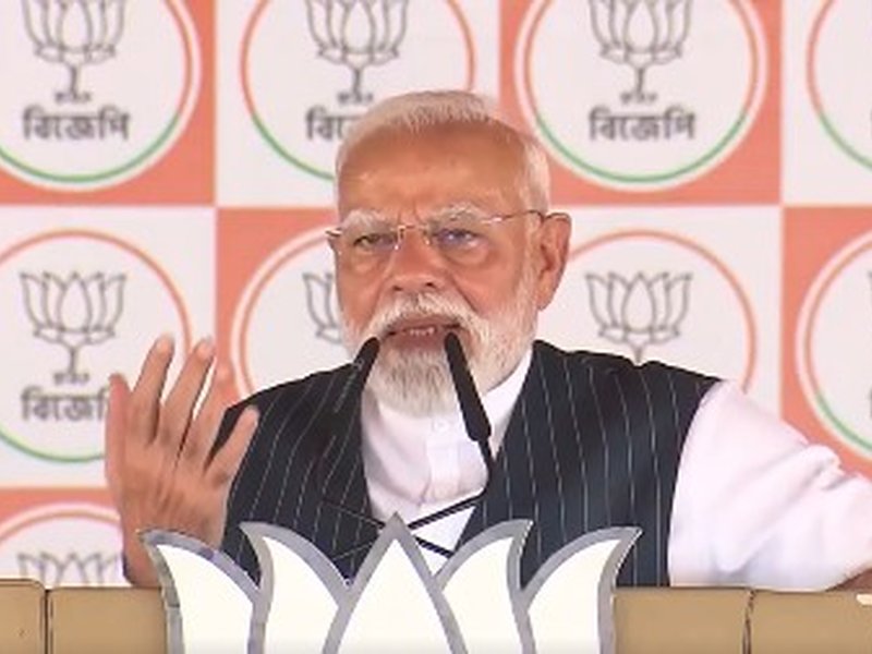 Bengal's tribal-dominant districts have fallen behind during 15 years of TMC rule, says PM Modi
