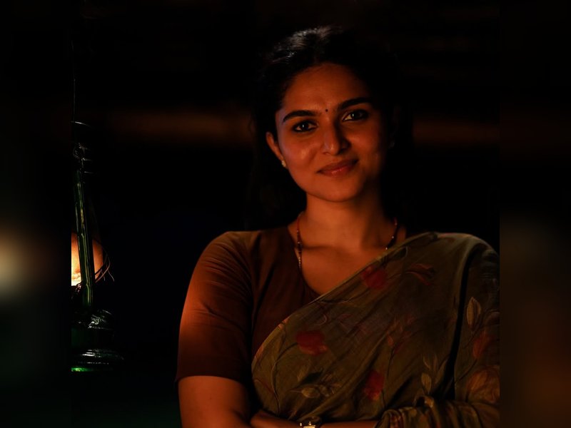 Kayadu Lohar: Rebecca from 'Pallichattambi' will always be one of the characters that will be close to my heart! (Photo Credit: Kayadu Lohar/Instagram)