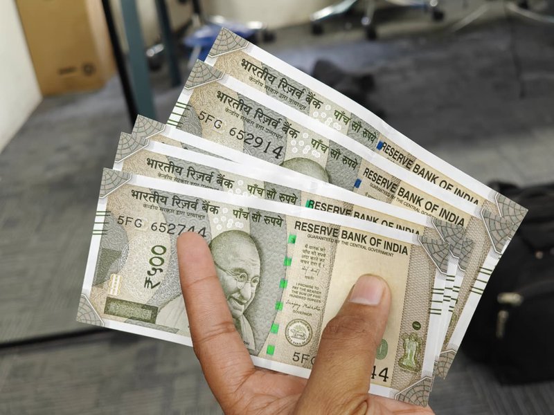 Rupee rises by 10 paise as crude rallies, precious metals fall nearly 2 pc