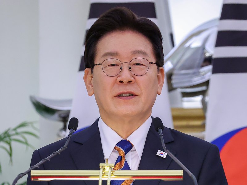 South Korean President Lee says will humbly accept public sentiment reflected in local election results
