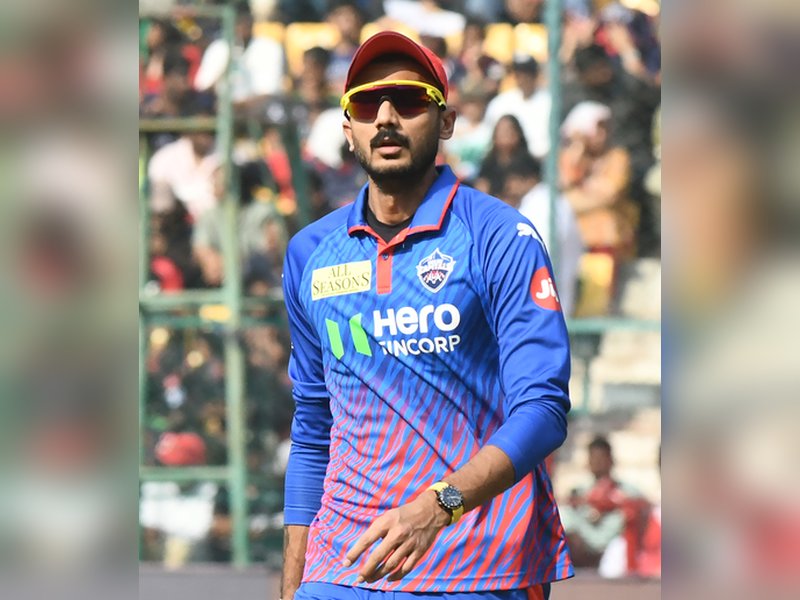 आईपीएल 2026: कप्तान अक्षर की फॉर्म डीसी के लिए सिरदर्द बनी, रन और विकेट के लिए कर रहे संघर्ष