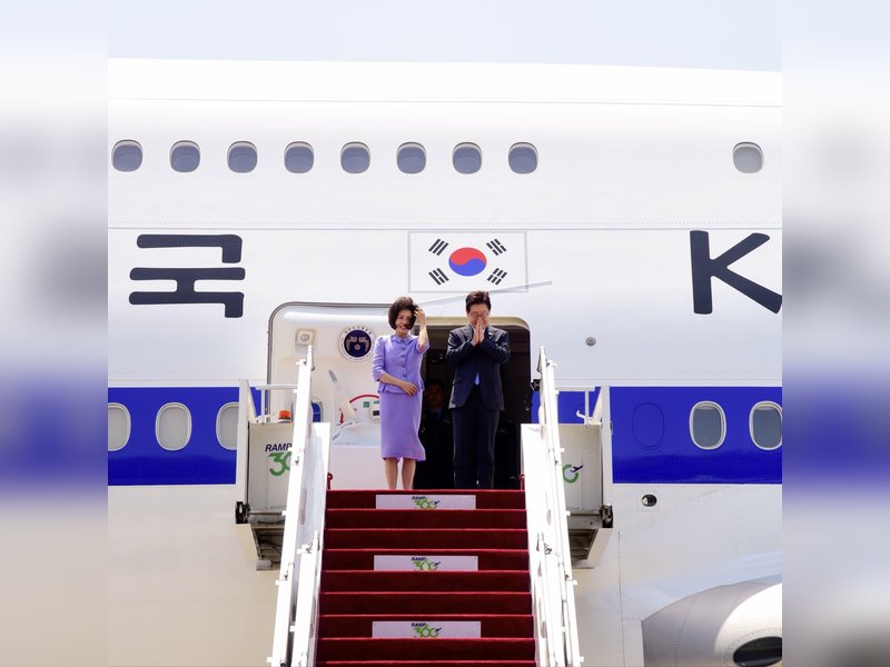South Korean President Lee departs for Vietnam after concluding State Visit to India 