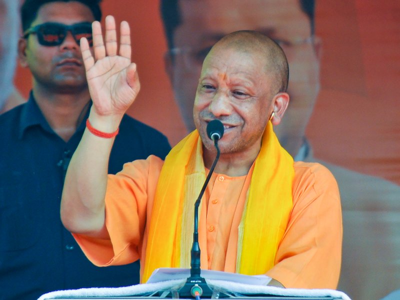 ऑन्धकार हटबे, सूरोज उठेबे, कोमोल खिलबे, दीदी... ए बार खेला शेष, उन्नयन शुरू : सीएम योगी