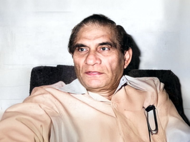 बीआर चोपड़ा की 'साधना', जब फिल्म मेकर्स से लेकर डिस्ट्रीब्यूटर्स तक डर गए थे, लोगों ने कहा- चार फिल्में फ्लॉप हुईं, ये भी नहीं चलेगी...