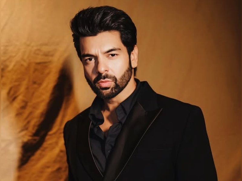 ‘F.I.R’ actor Vipul Roy’s home burgled of over Rs 7 lakh, probe underway