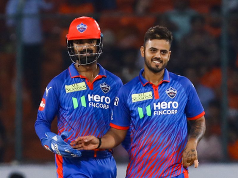 नीतीश राणा से 4 ओवर गेंदबाजी करवाना समझ से परे', आरोन फिंच ने अक्षर पटेल के फैसले पर उठाए सवाल 