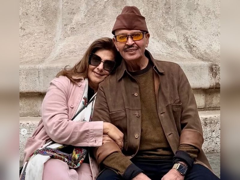 Rakesh Roshan wishes wife Pinkie on anniversary: Fought our way through 55 years of marriage