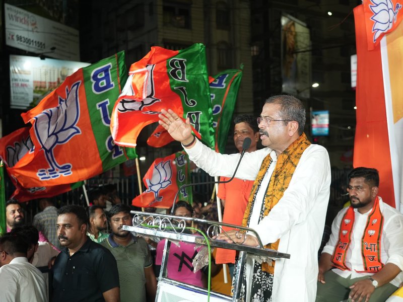 'Exposes growing desperation within Trinamool': Dharmendra Pradhan slams Abhishek Banerjee over remarks on HM