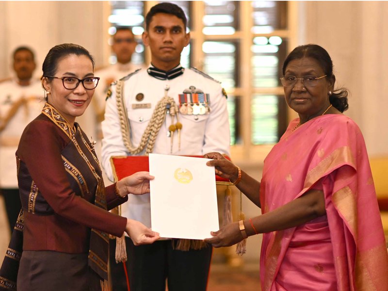 Envoys of four nations present credentials to President Murmu