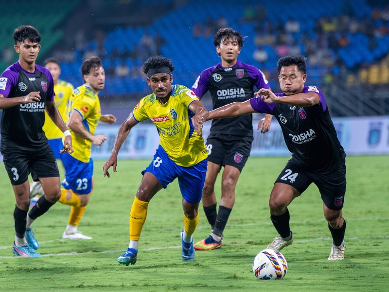 Matías Hernández’s late header seals dramatic victory win for Kerala Blasters FC against Odisha FC  in Indian Super League (ISL) 2025-26 at the Jawaharlal Nehru Stadium in Kochi on Thursday.  Photo credit: AIFF