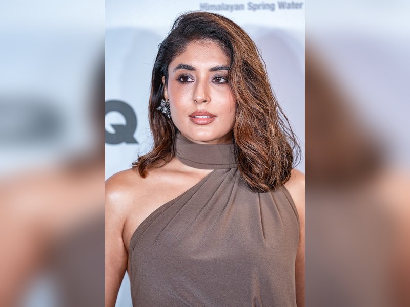 Kritika Kamra: My favourite from 1960s-1970s is the curtain bangs