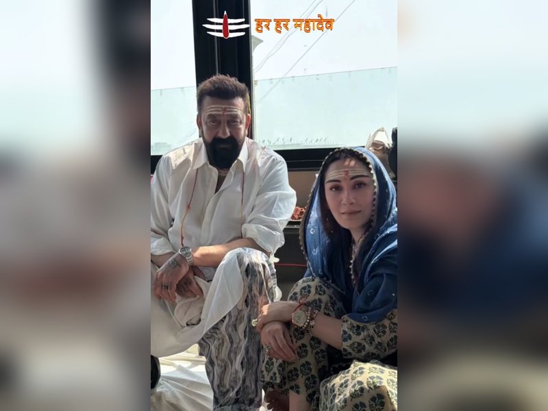 Sanjay Dutt, wife Maanayata soak in divine energy with ‘Har Har Mahadev’