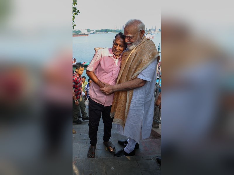पीएम ने सिर्फ एक बार पूछा मेरा नाम, मैंने ली उनके साथ फोटो: नाविक गौरंग बिस्वास