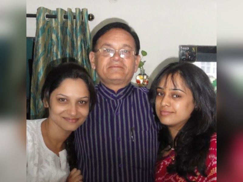 Ankita Lokhande remembers late father, says ‘love your parents when they are with you’
