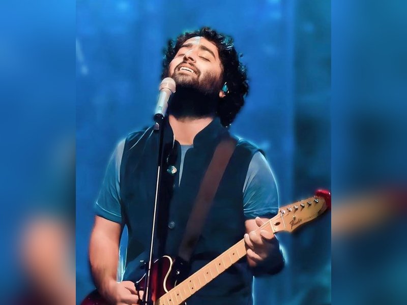 Suniel Shetty calls ‘absolute favourite’ Arijit Singh, Jackky Bhagnani wishes him ‘continued magic’ on b’day