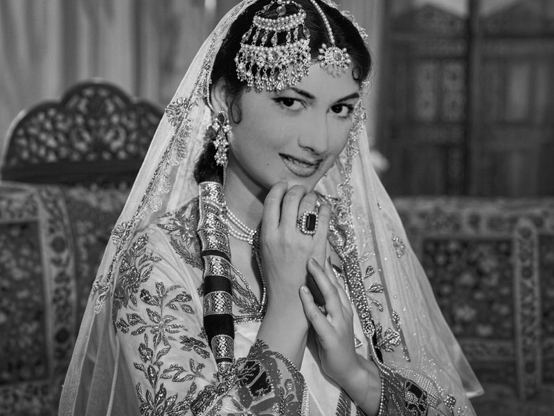 सिनेमा जगत की वो खूबसूरत हसीना, जिसे महमूद बुलाते थे 'भाई', जिनकी मजबूरी बनी किस्मत की चाबी