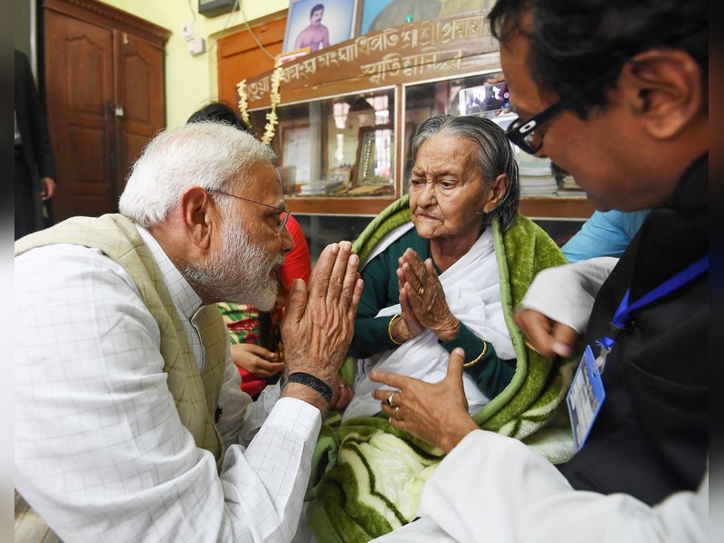 Bengal: PM Modi visits Matua Thakur Mandir, recalls his meeting with Matua Matriarch Binapani Devi