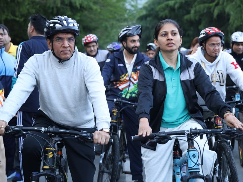 'संडे ऑन साइकिल' फिटनेस और अनुशासन का जश्न है: रक्षा खडसे