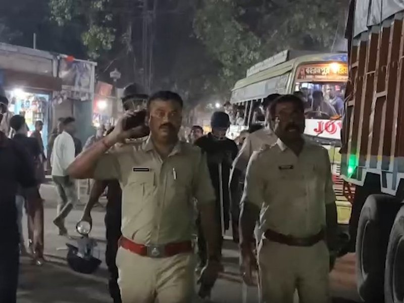 Bengal polls: FIR filed after bikers raise threatening slogans, intimidate voters in Diamond Harbour