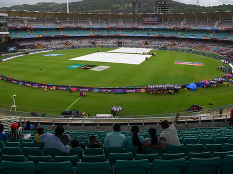 वनडे सीरीज: जिम्बाब्वे के खिलाफ पाकिस्तानी महिला टीम घोषित, मोमिना को पहली बार मौका