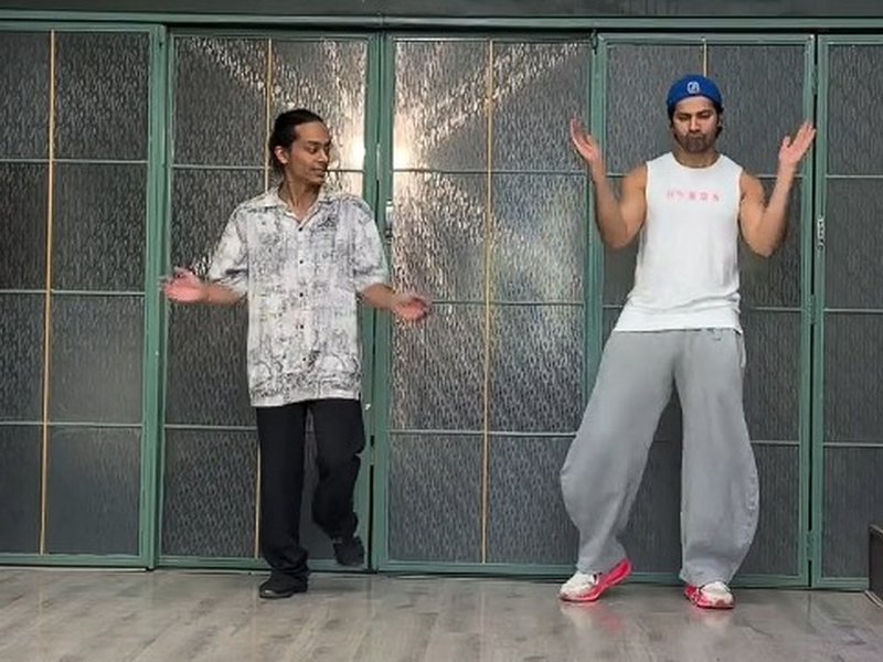 Varun Dhawan flaunts 'the work that nobody sees' in a rehearsal video from the 'Wow' song  