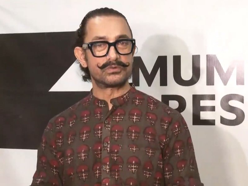 Aamir Khan moved to tears during special event of son Junaid's film