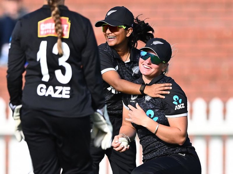 Devonshire, McLeod, Patel & Sharp named in  NZ Women's overseas tour