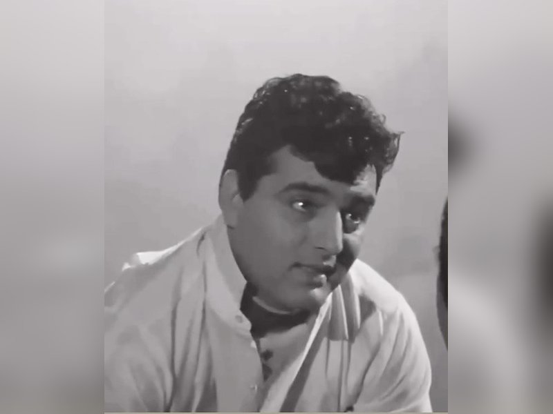 Jackie Shroff pays tribute to ‘Dayavan’ legendary co-stars Feroz Khan & Vinod Khanna on their death anniversary 